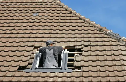 Pose de velux - Montségur-sur-Lauzon
